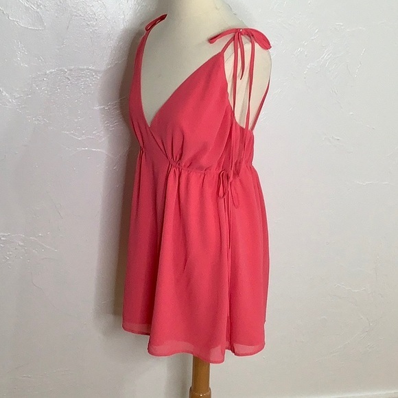 Lovers + Friends plunge v neck backless mini dress size XS NWT - Picture 6 of 16